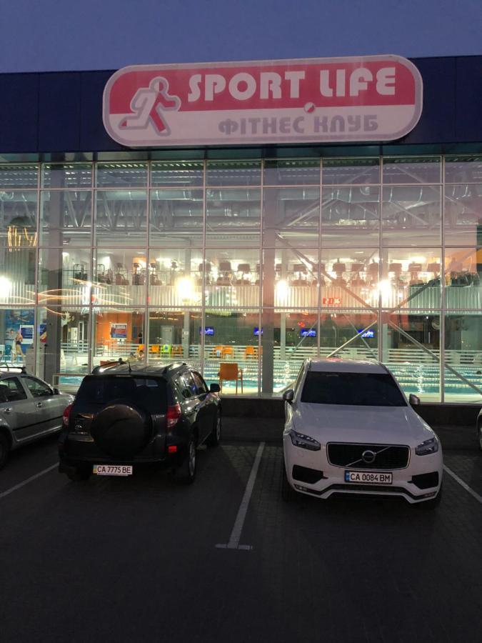 Новая Красивая Квартира. Cherkasy Luaran gambar