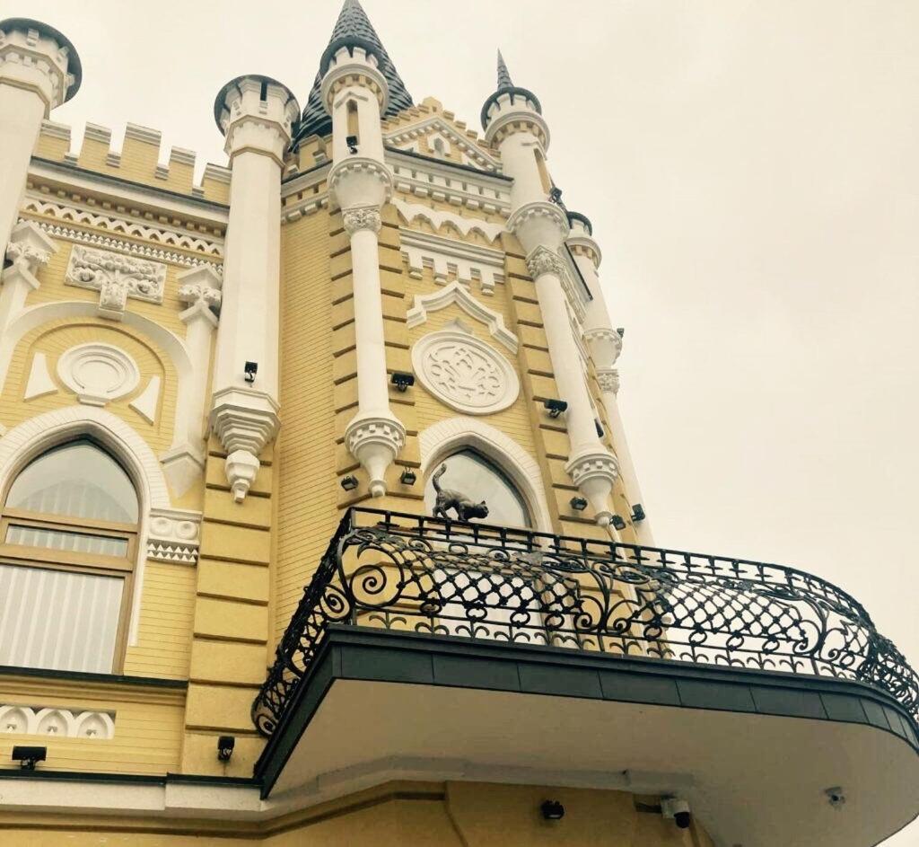 Новая Красивая Квартира. Cherkasy Luaran gambar